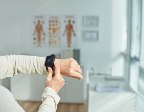 How Smart Wearables Are Enhancing Elderly Care
